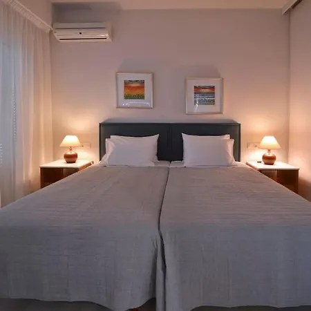 St Emilianos 2bd With Splendid View * Vergaiika